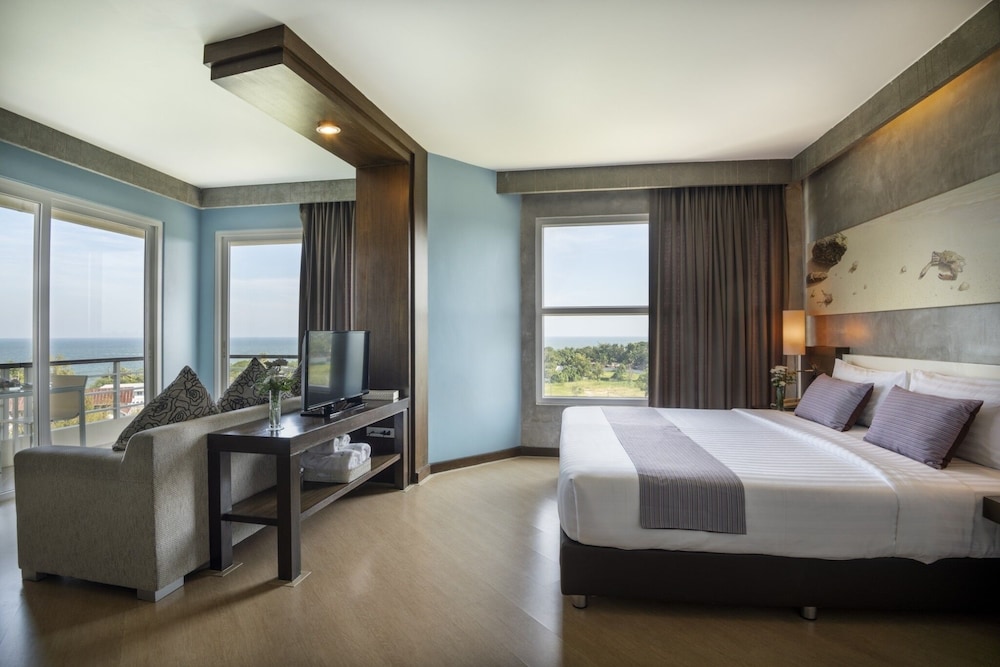 Silathip Huahin Serviced Apartment & Hotel 23/72