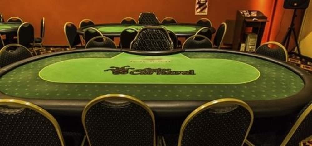CARNAVAL HOTEL CASINO 51/52