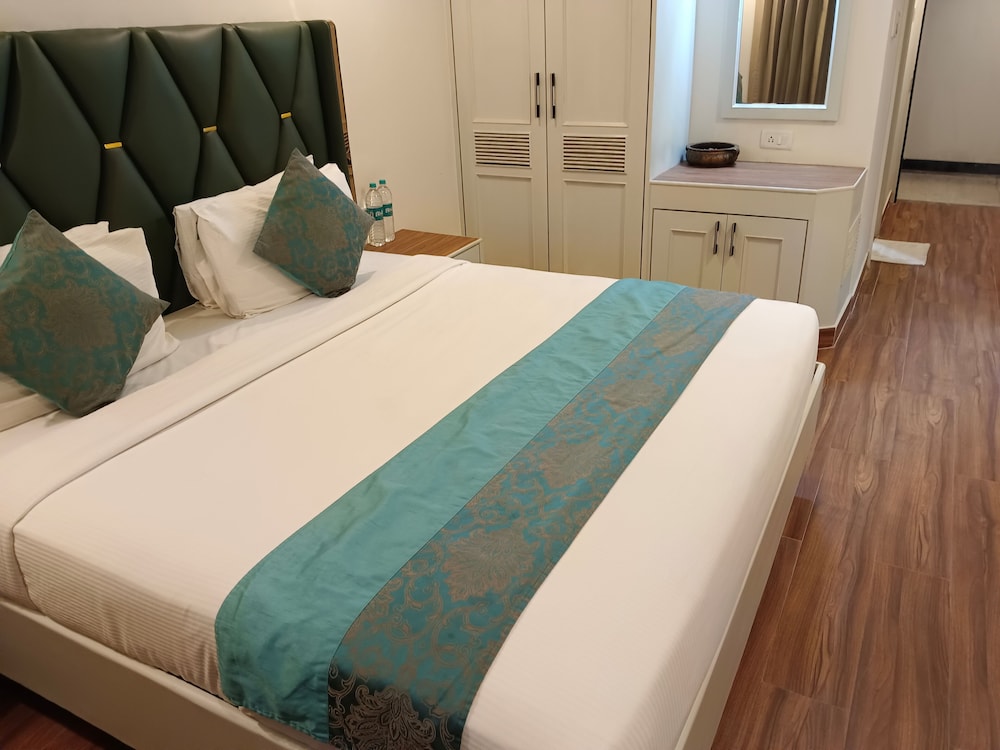 Grand Residence 13/50