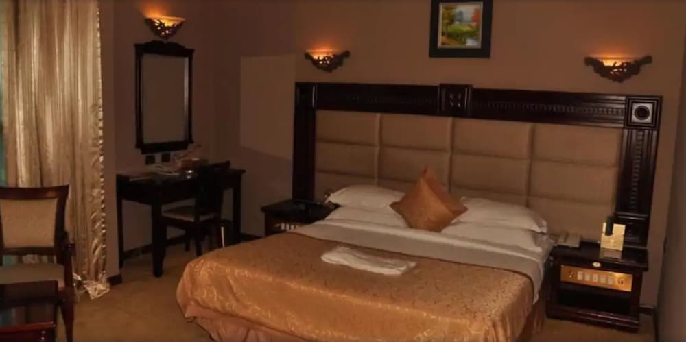Friendship International Hotel 23/55