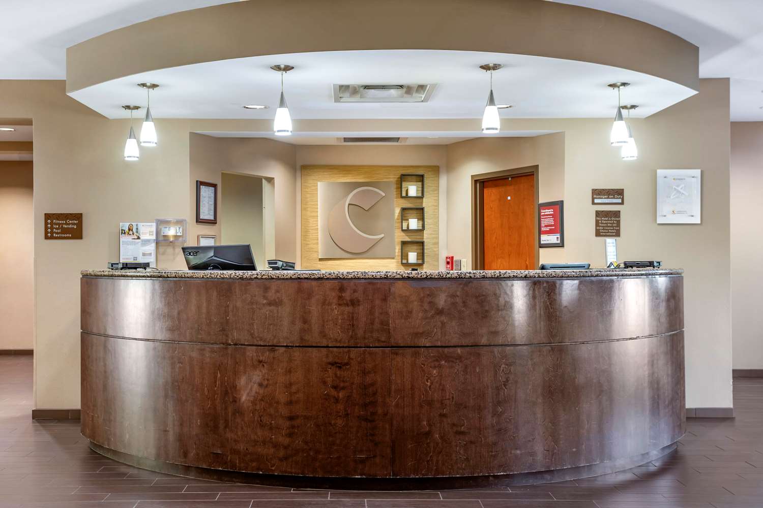 Comfort Suites Manchester 4/41