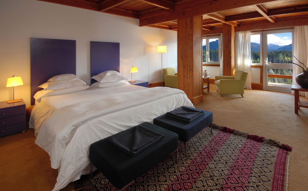 Isla Victoria Lodge 10/44
