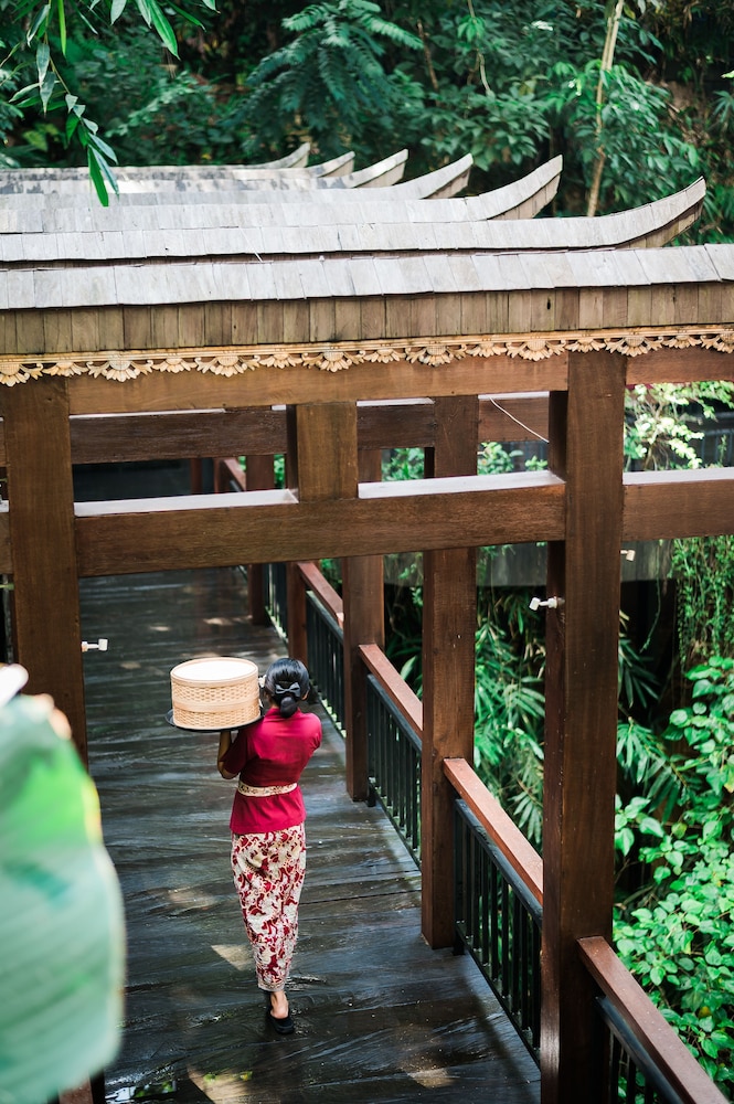 The Udaya Resort Spa 7/74
