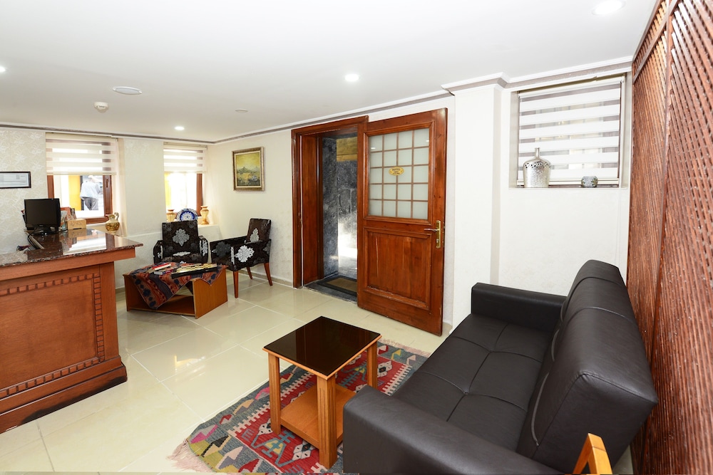 Hotel New House 45/68