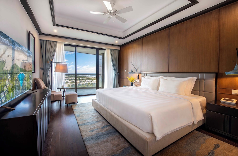 Vinpearl Resort and Golf Nam Hoi An 29/78