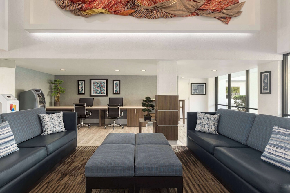 Mai Hana Hotel and Suites International Drive 33/55