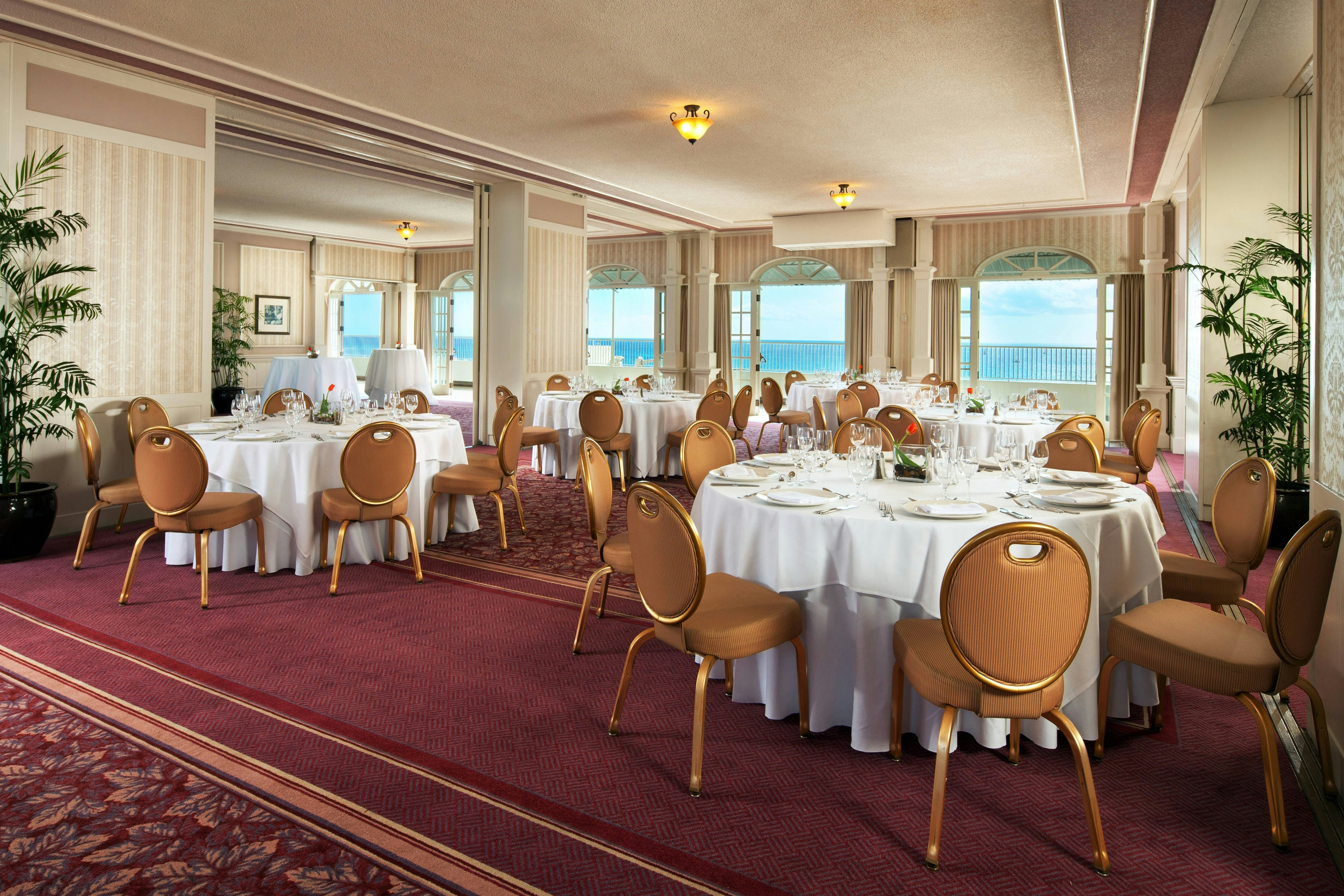 SHERATON PRINCESS KAIULANI 25/27
