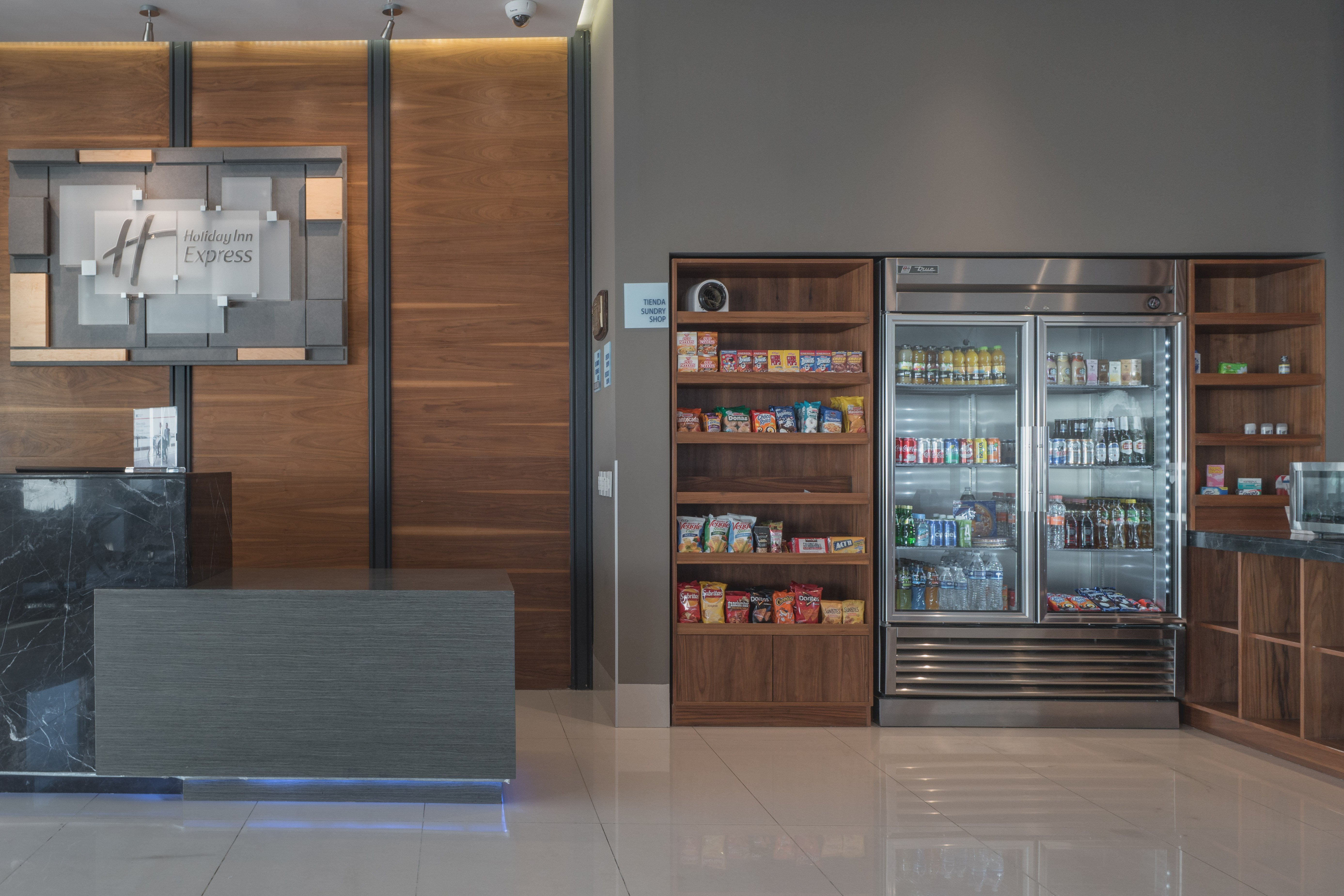 Holiday Inn Express & Suites Silao Aeropuerto - Terminal 7/26
