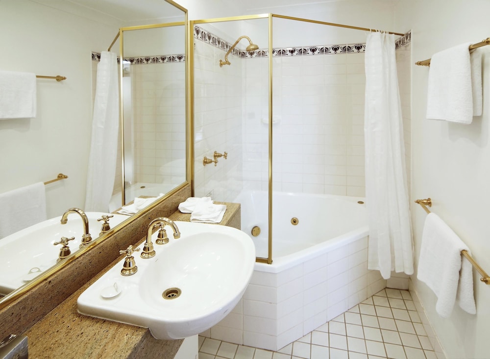 Mountain Heritage Hotel And Spa Retreat 49/50