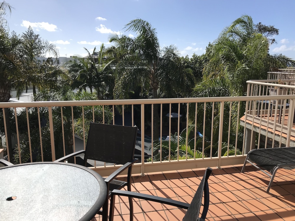 Sanctuary Beach Resort 22/50