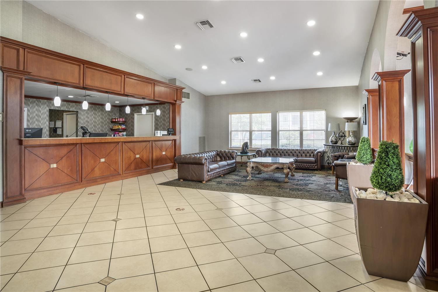 Best Western Plus Bessemer Hotel & Suites 6/16