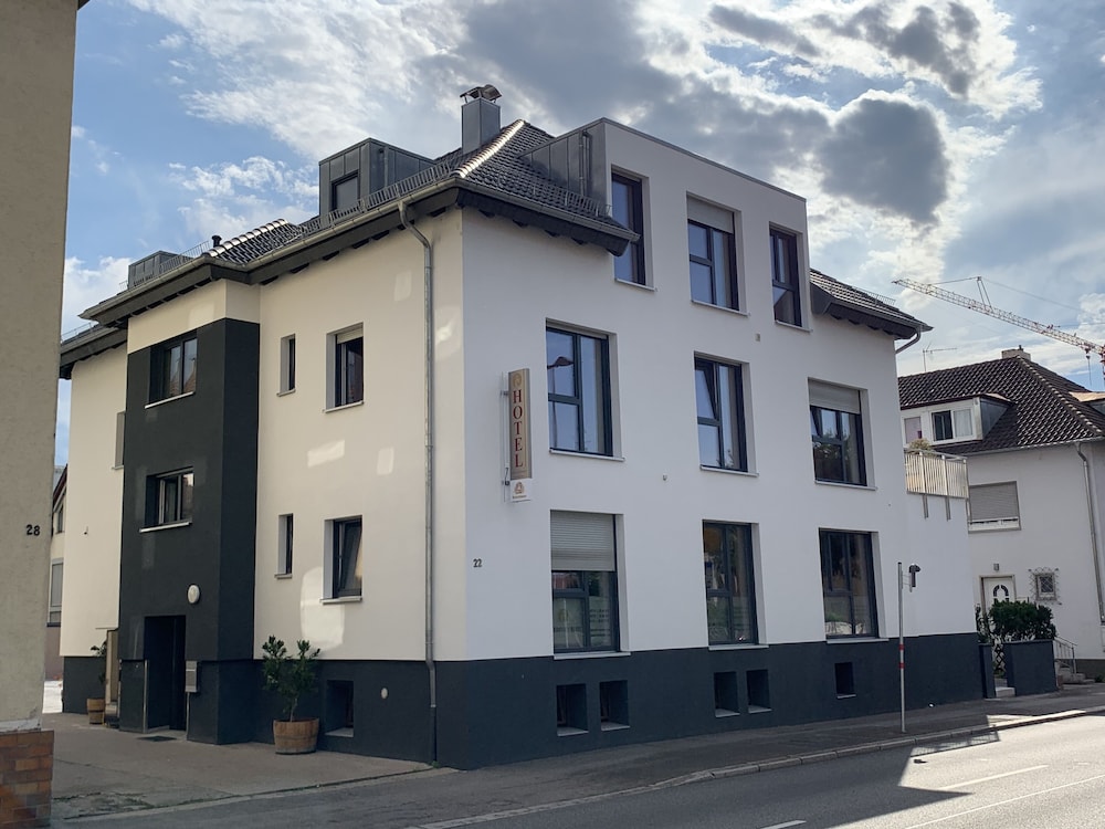 Heilbronner Hotel am Schonen Theater 5/42