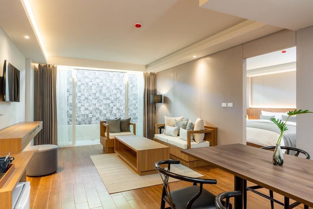 Shambhala Hotel Pattaya 37/49
