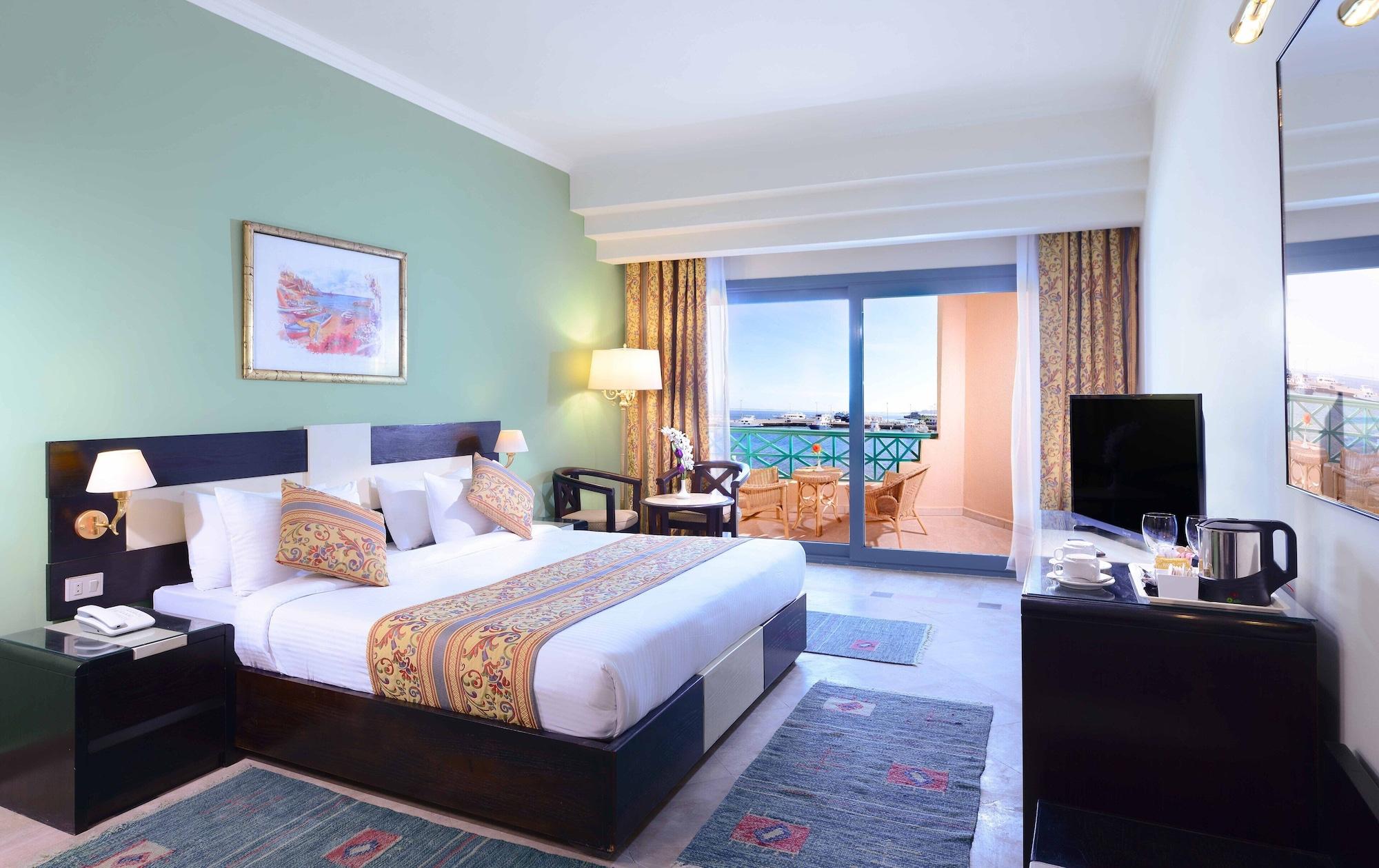Moreno Horizon Spa and Resort 12/50
