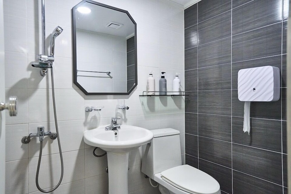 غرفة مفردة، Ekonomy Hotel Incheon 10/11