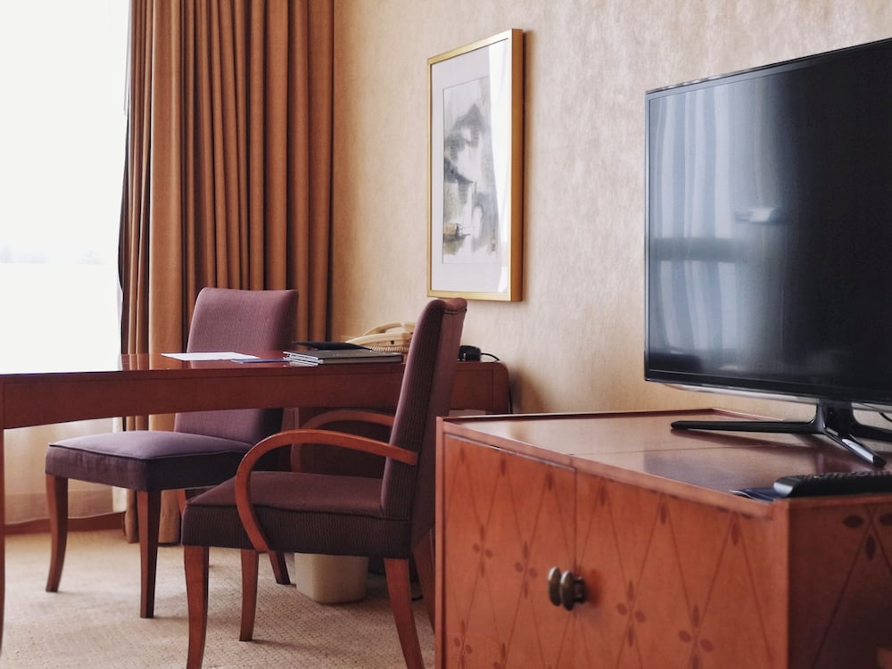 Hilton Chongqing 59/60