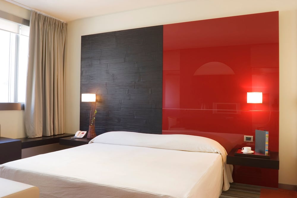 Unahotels T Hotel Cagliari 17/62