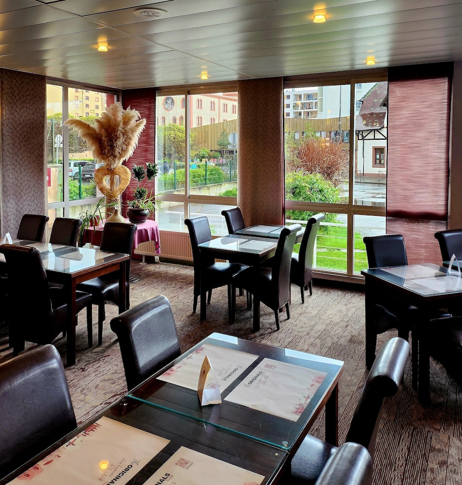 Hotel the Originals Strasbourg Nord Le Forum 42/59