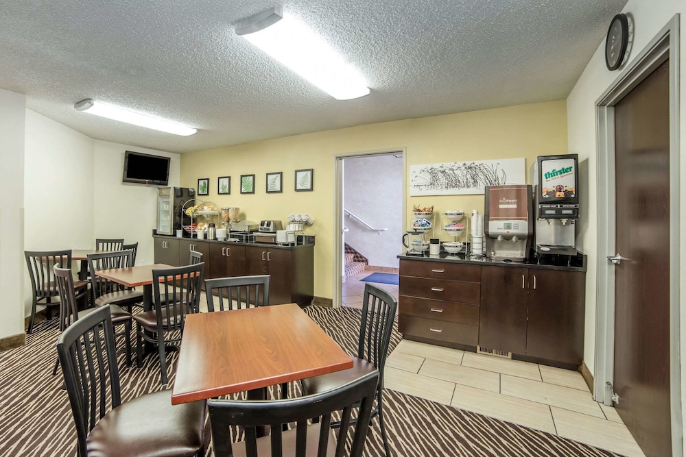Sleep Inn Provo near University 31/35