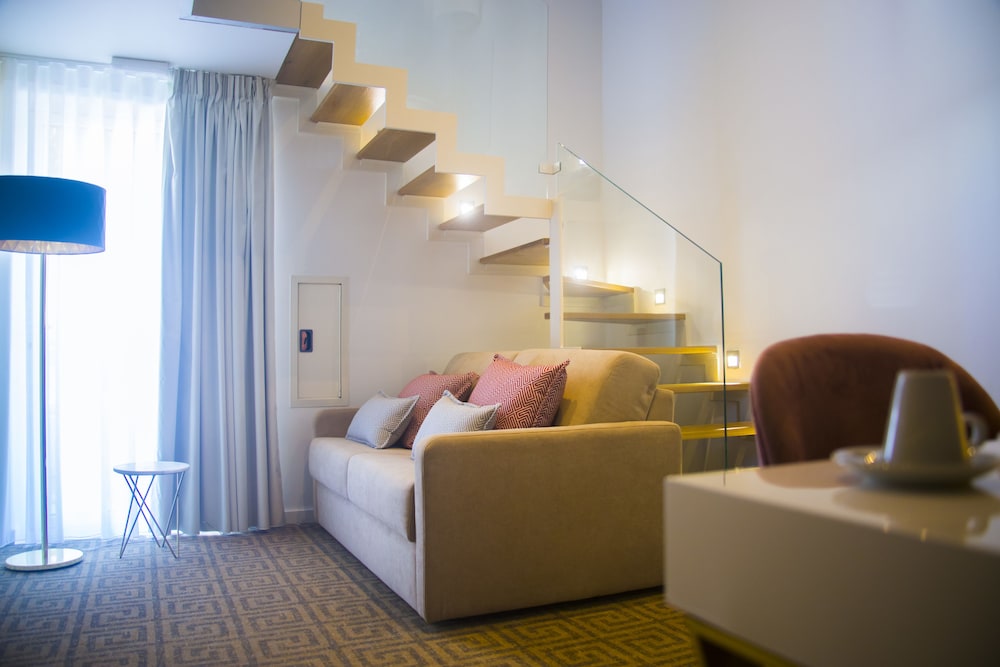 Thomar Boutique Hotel 23/63