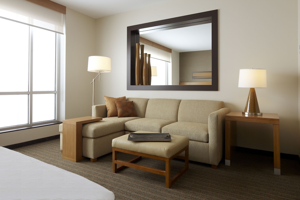 HYATT PLACE SAN JUAN/CITY CENTER 38/74