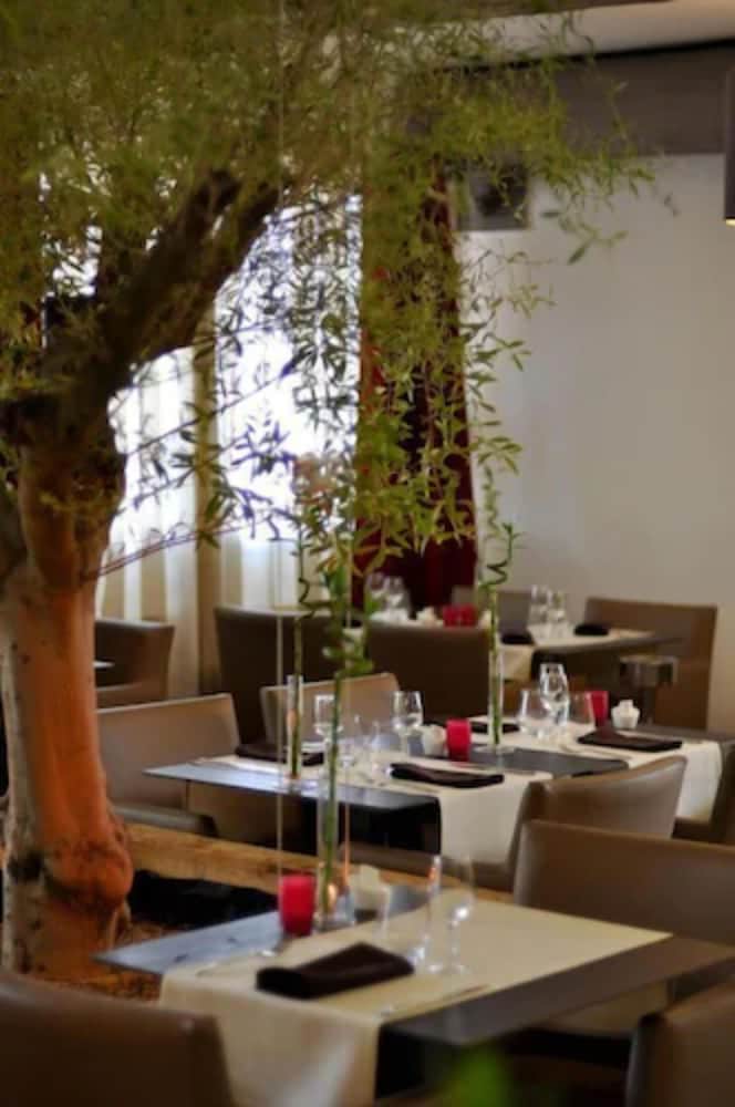 Hotel Restaurant l Etape Logis 42/57