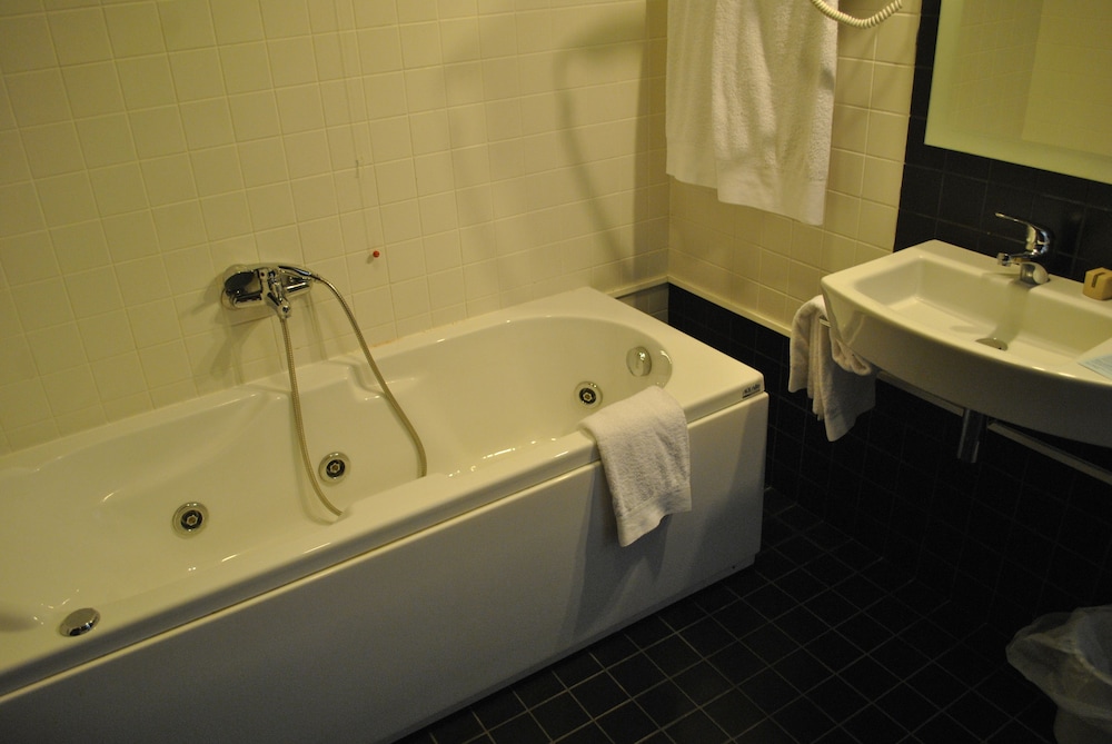 Althea Palace Hotel 45/45