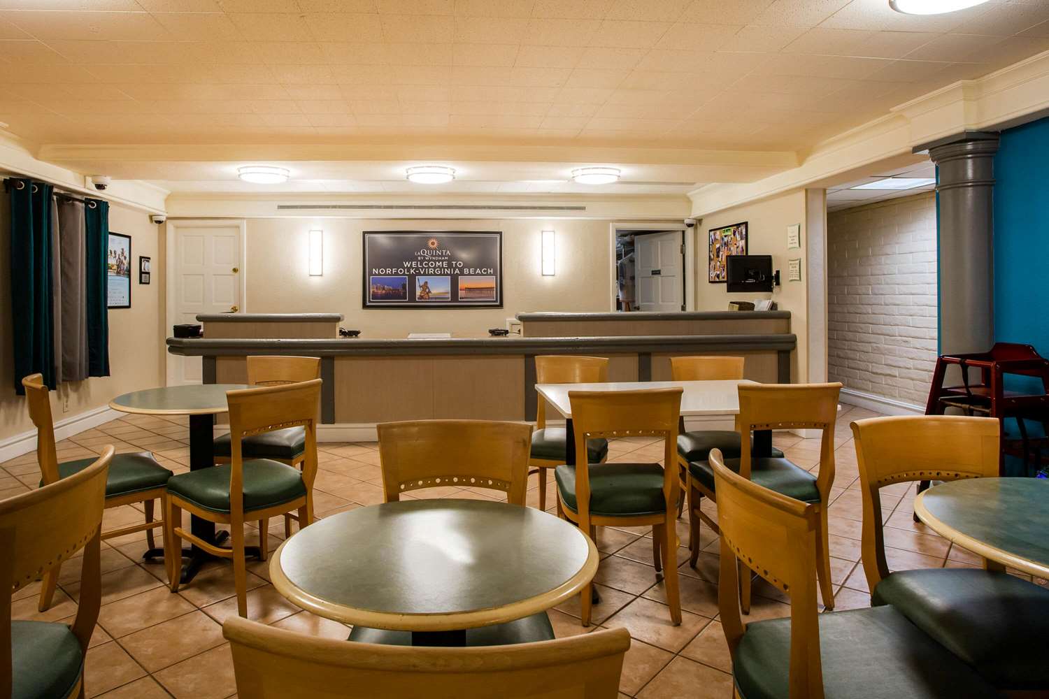 La Quinta Inn Norfolk Virginia Beach 14/26