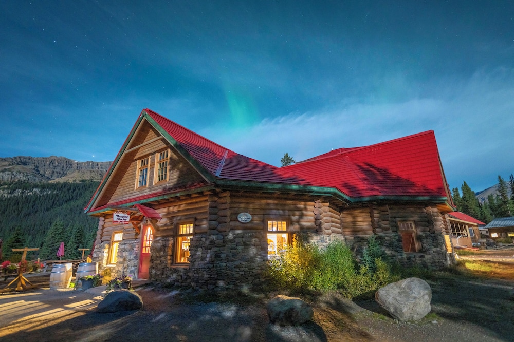 The Lodge at Bow Lake 5/49