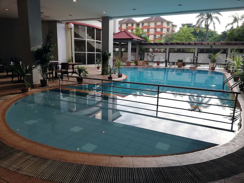 De Palma Hotel Shah Alam 2/63