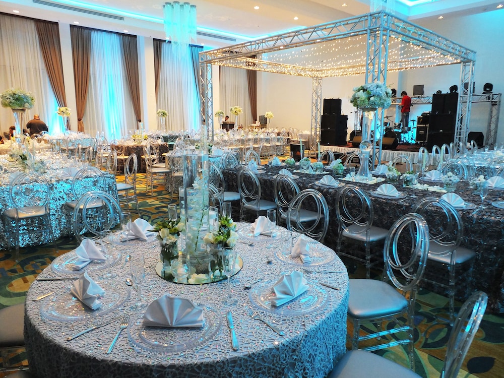 Delta Hotels by Marriott San Jose Aurola 38/50