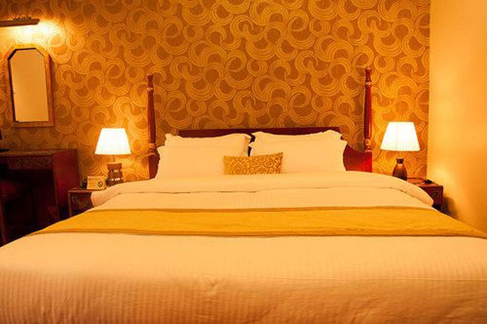 Mandala Boutique Hotel 11/21