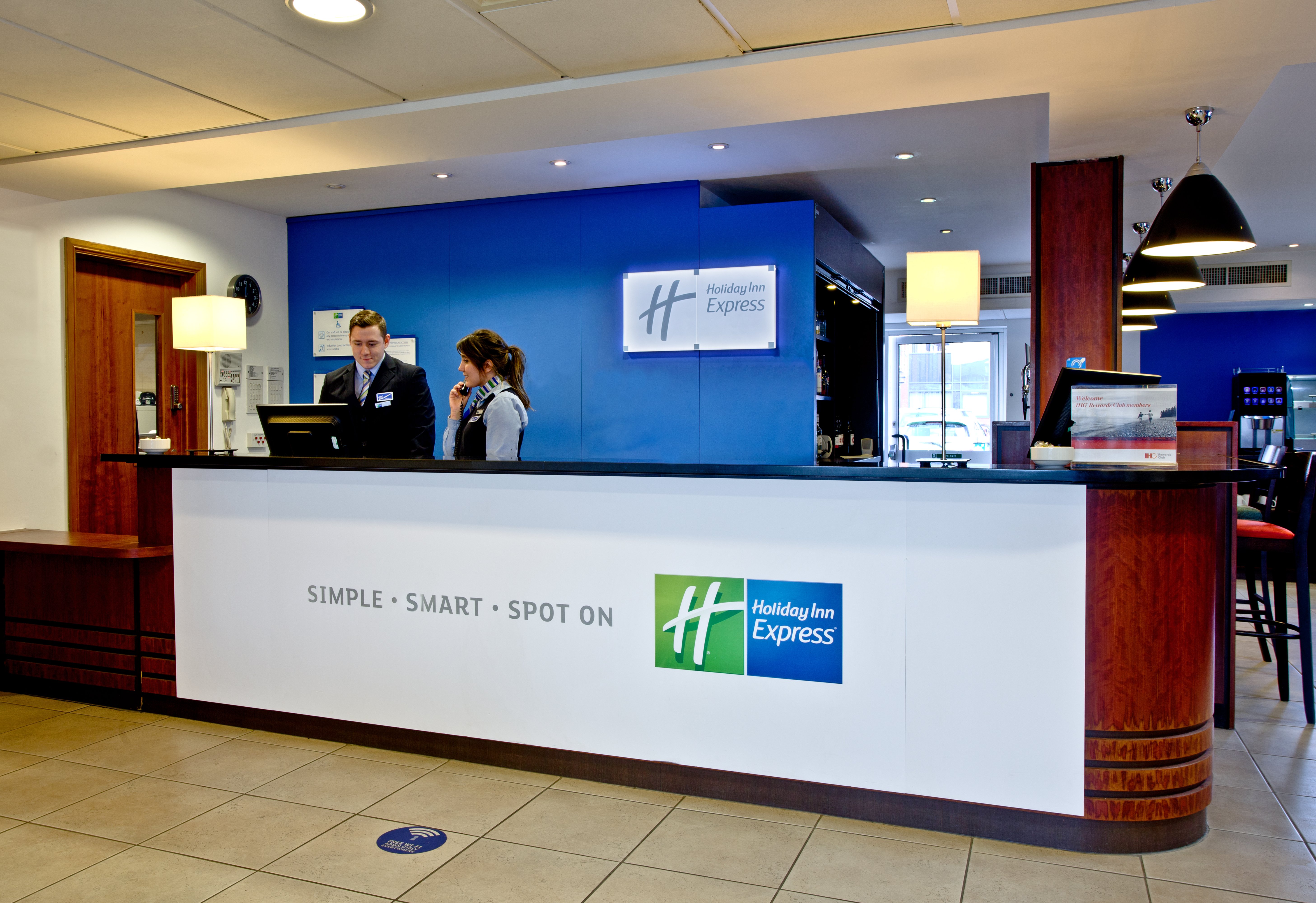 HOLIDAY INN EXPRESS SHREWSBURY 3/40