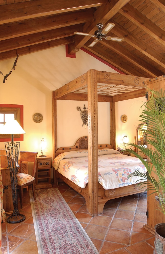 Amanhavis Hotel 5/41