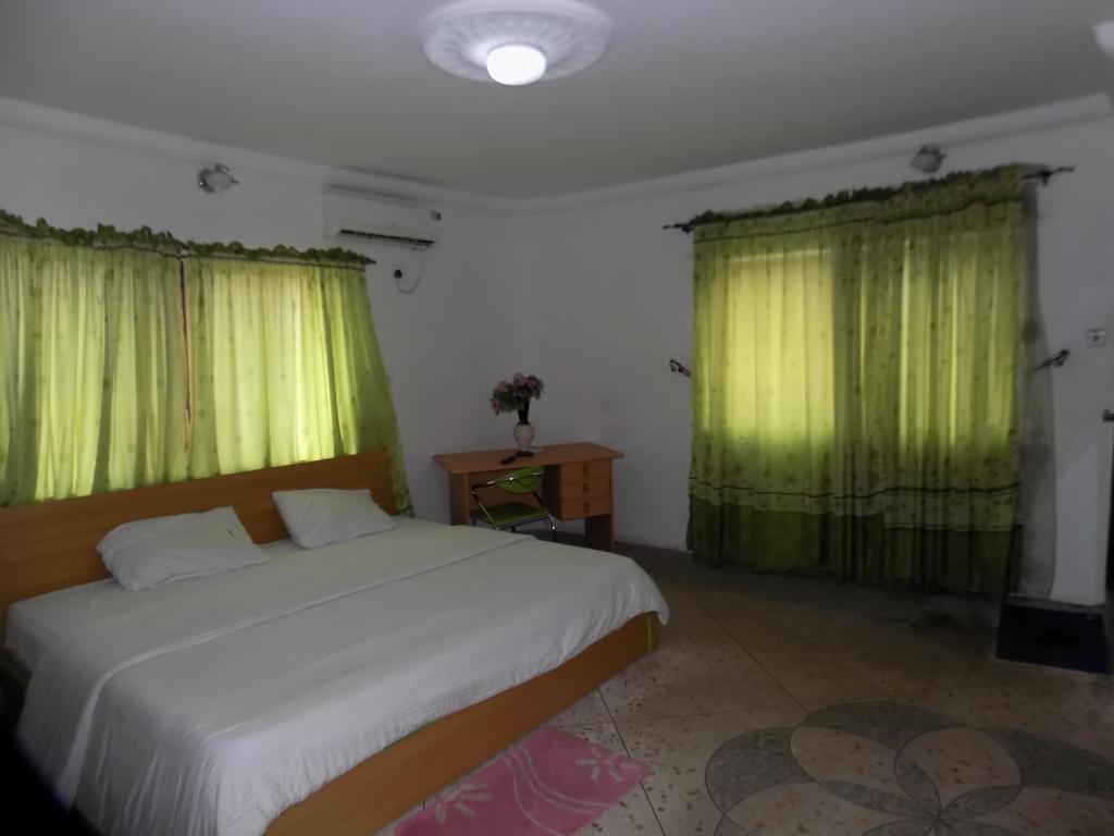 Royal Green Guest House 3/16