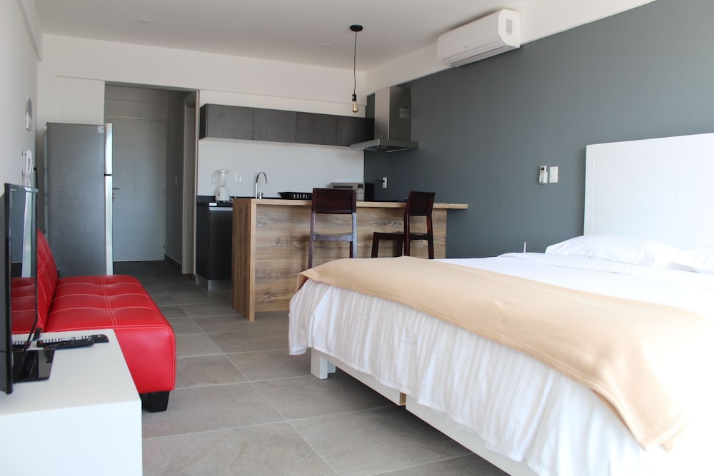 Studio 30 Condhotel by Nah Hotels 10/28