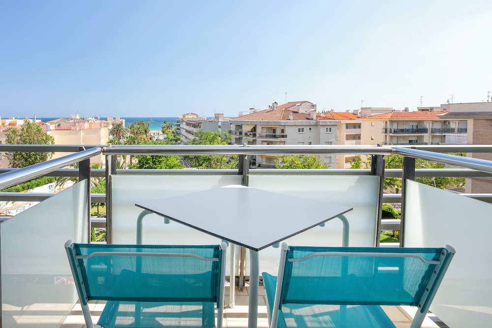 Sol Port Cambrils (ex Tryp Port Cambrils) 48/72
