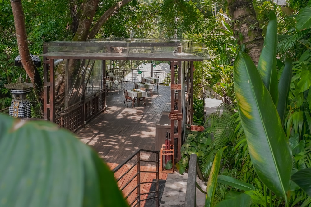 The Sebali Resort 40/50