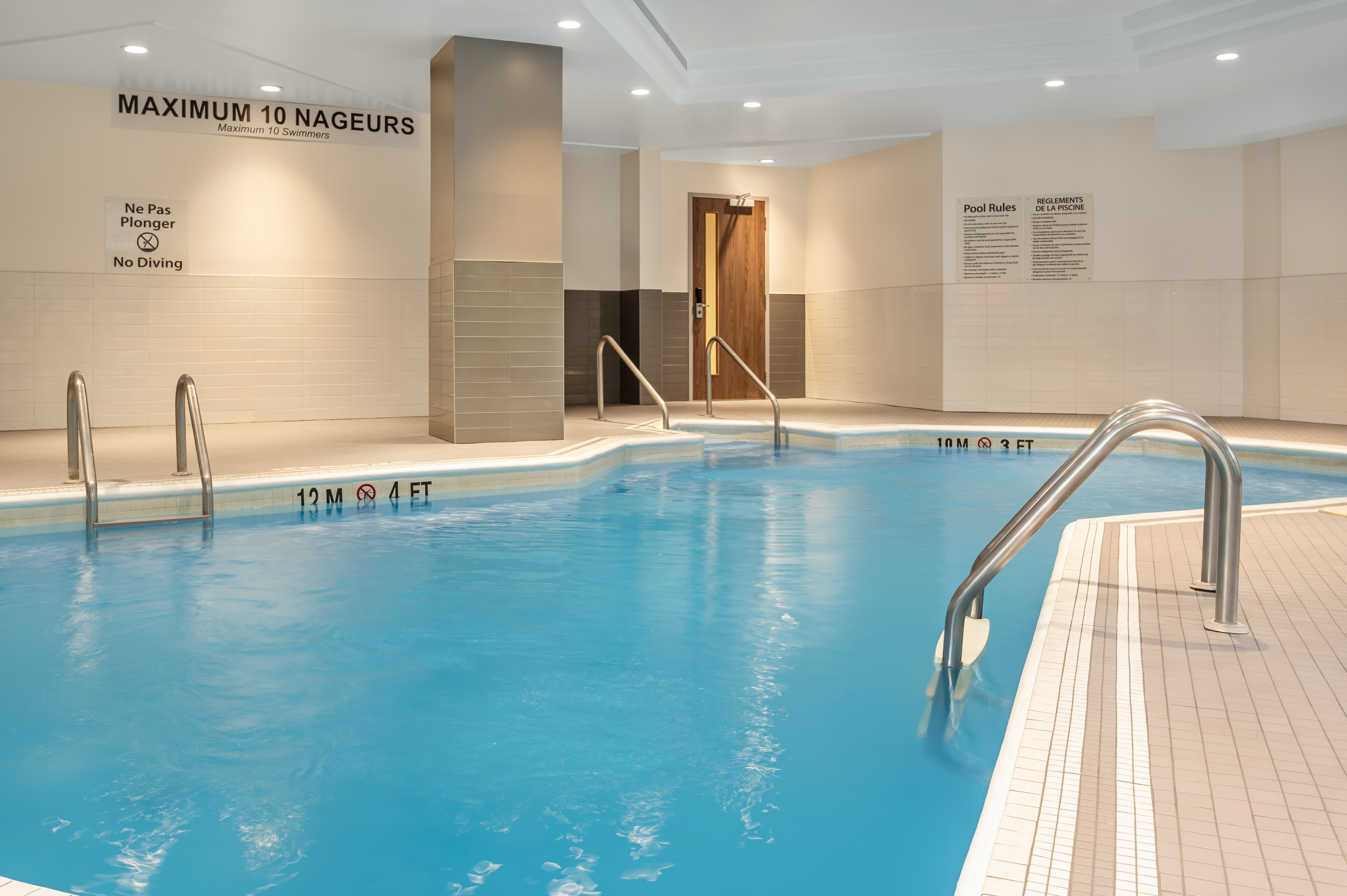 swimming pool spa