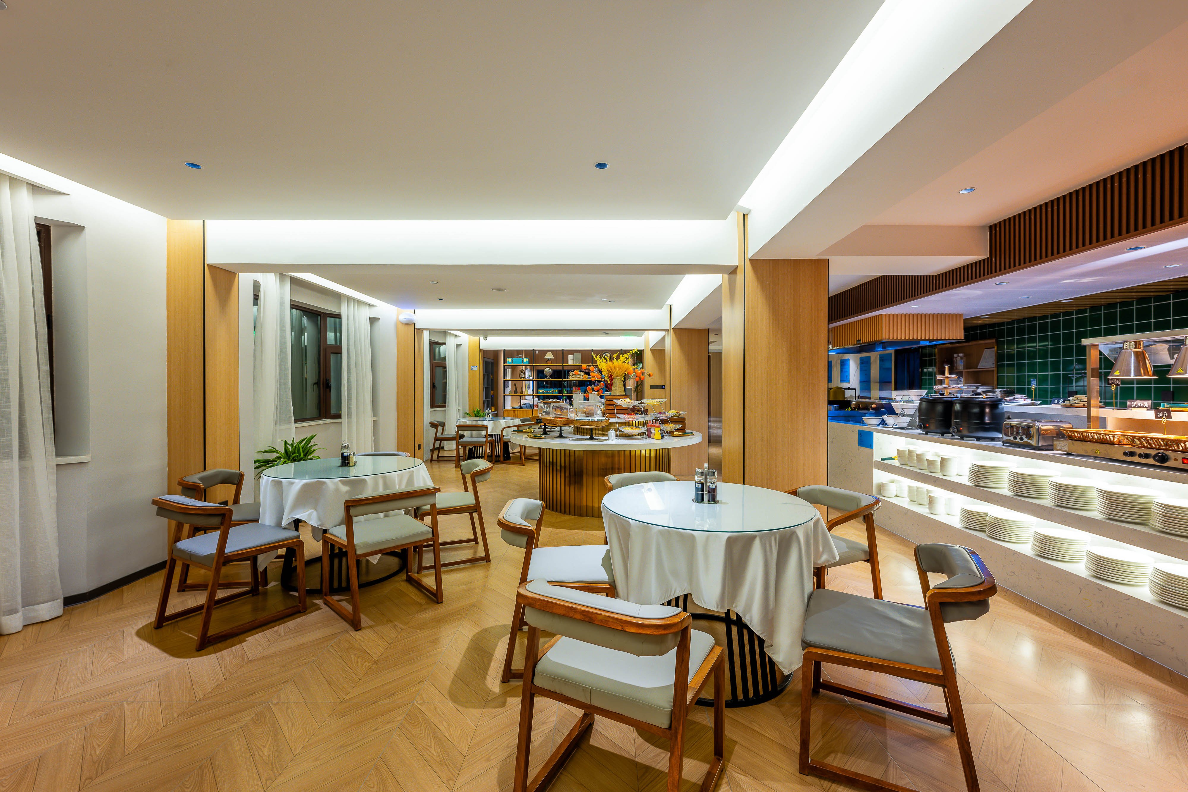 Holiday Inn Express Lanzhou Zhengning Road 22/28