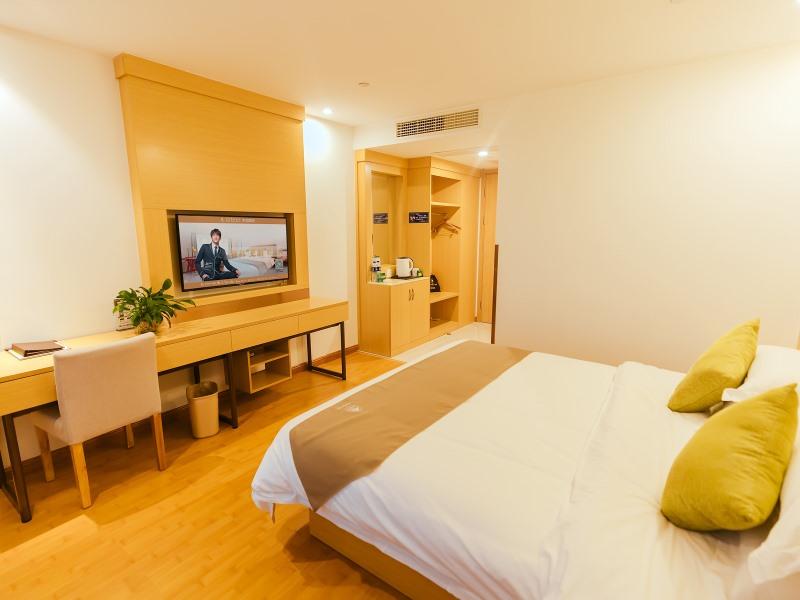 GreenTree Inn Haining Chang an University Town 10/26