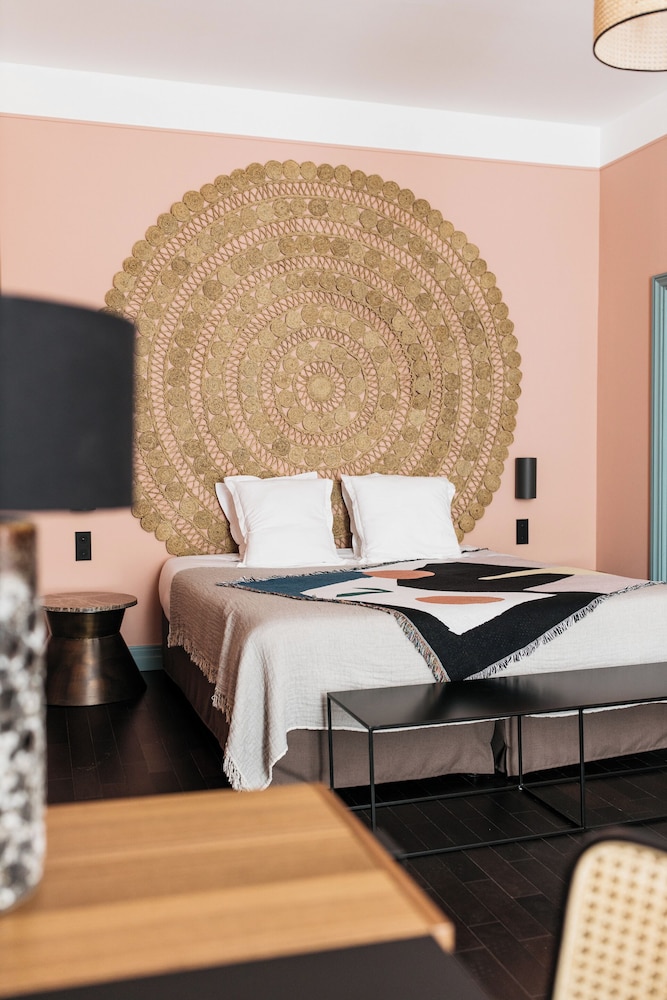 New Hotel Le Quai Vieux Port 12/69