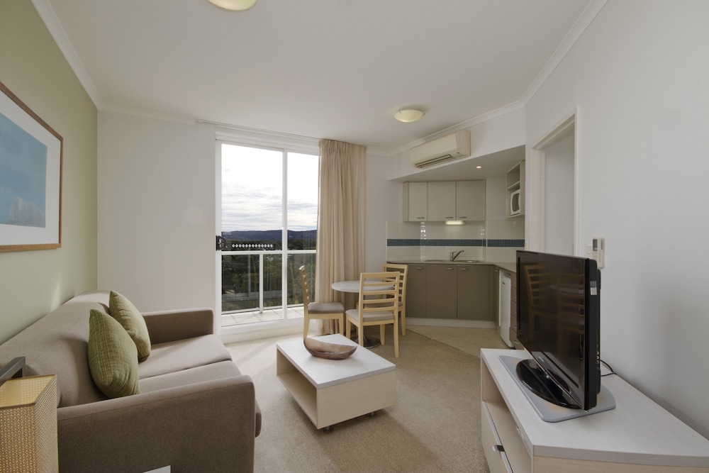 Mantra Ettalong Beach 55/71