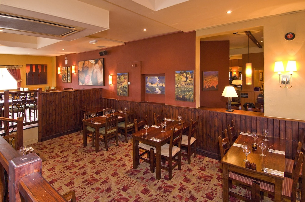 Premier Inn Tring 54/70