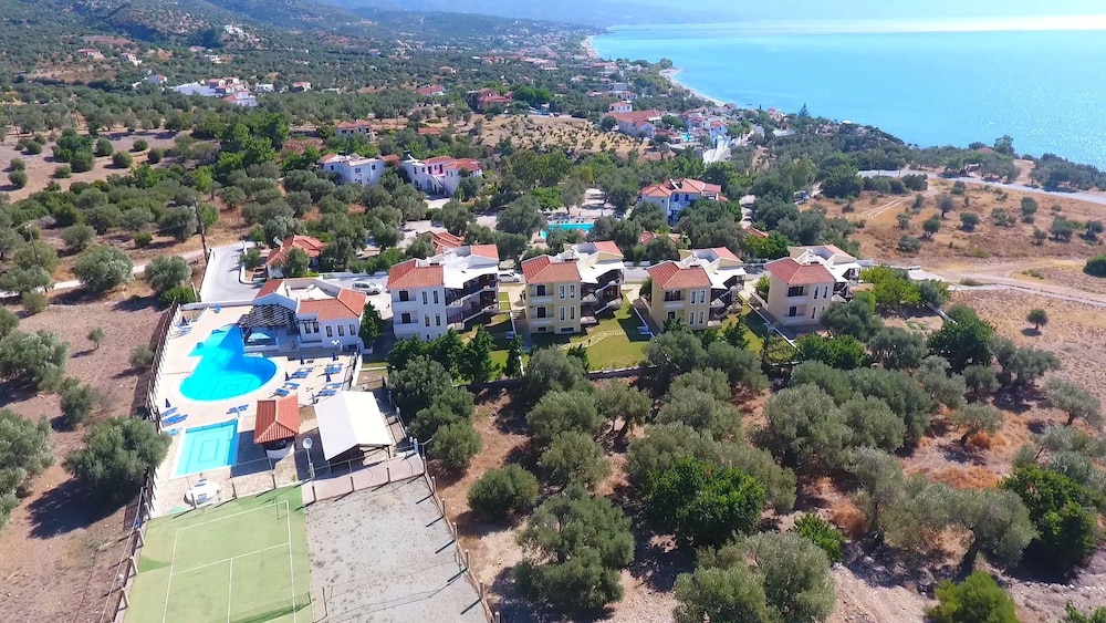 Kyma Hotel 57/67