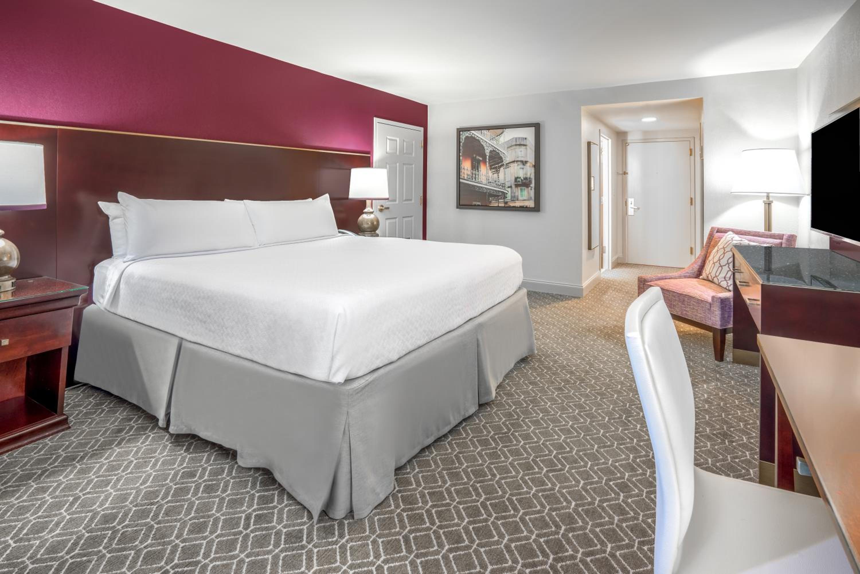 Interior, 1 Bedroom, Astor, Tower, Suite, King Bed
