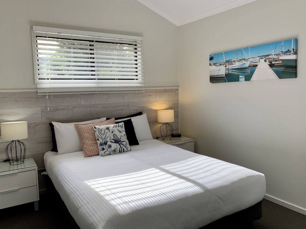 Apollo Bay Waterfront Motor Inn 22/80