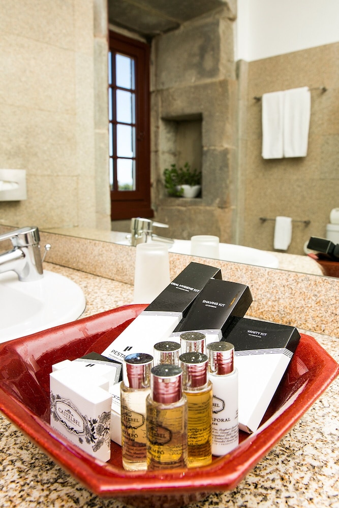 Pousada Mosteiro De Guimaraes - Monument Hotel 17/50