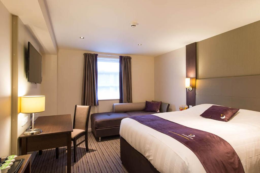 Room, Single, Double Bed
