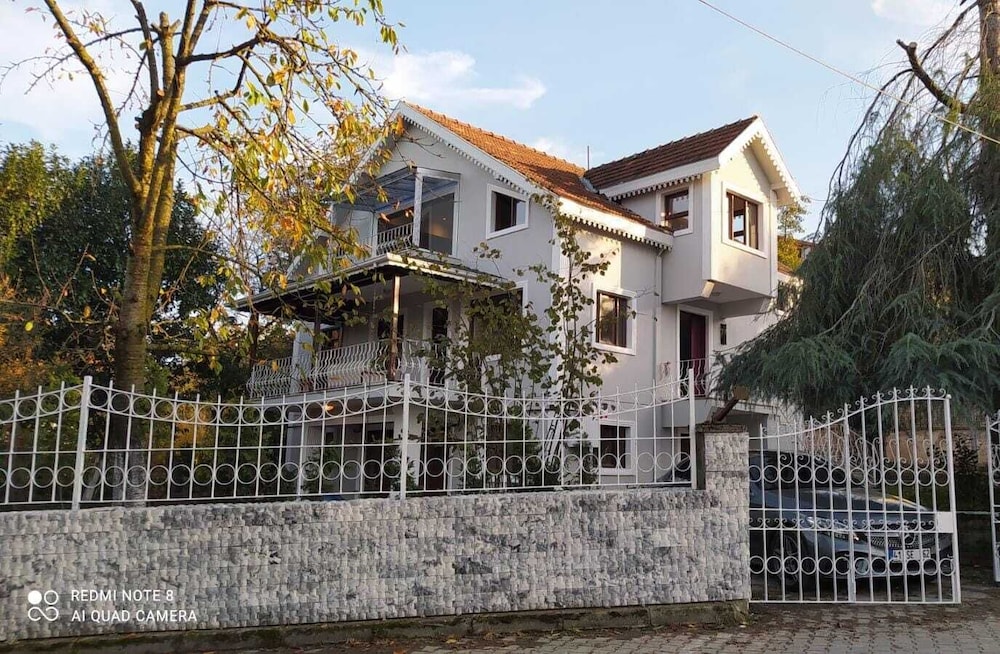 Butik Hotel Masukiye 2/50
